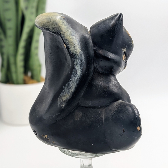 ✨SOLD✨Vintage Depression Era Tole Art Styled Squirrel Bank Ceramic 30s 40s MCM - Picture 2 of 6